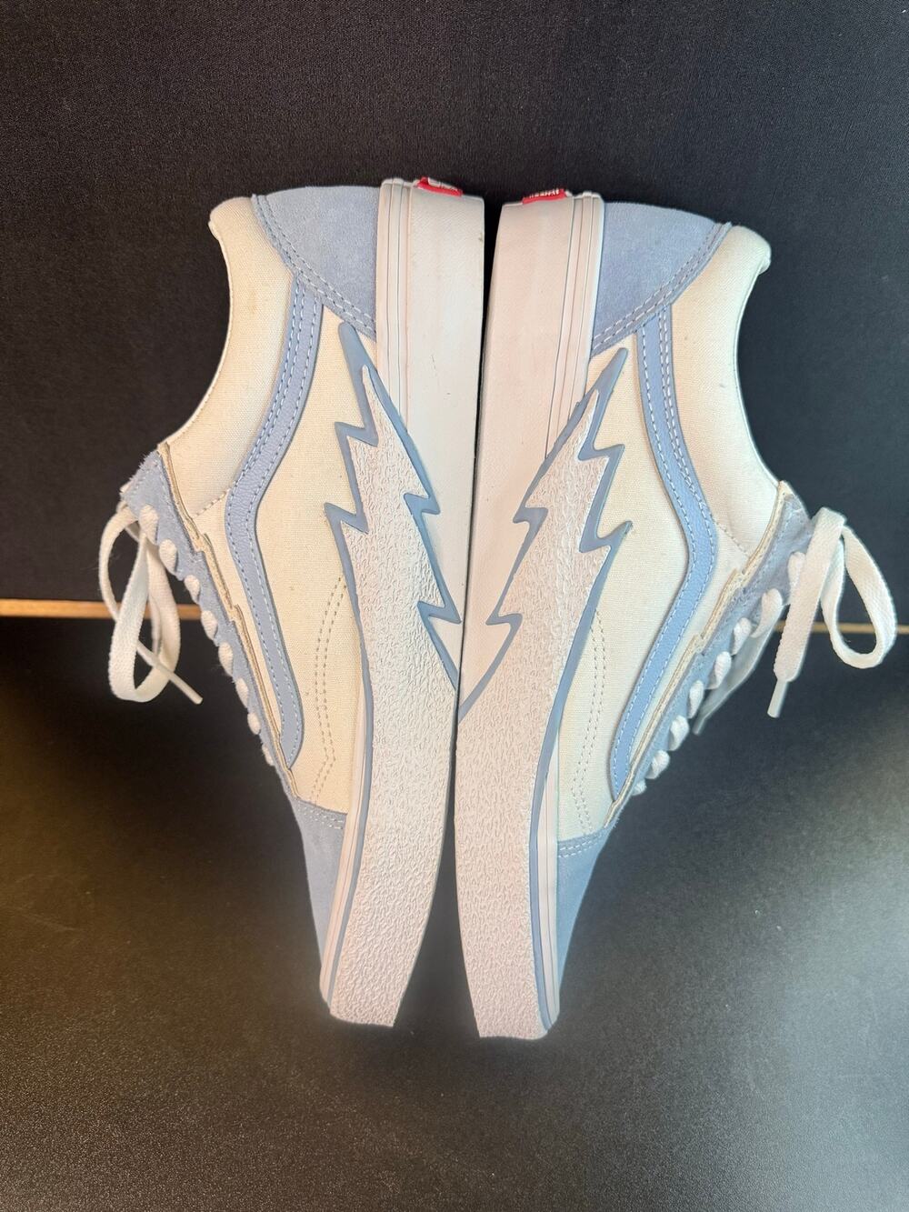 Vans Old Skool Bolt Lightning White Light Blue Menβs 10.5 Womenβs 12